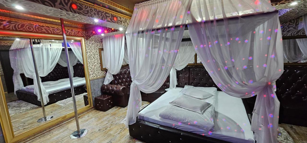 Hotel Boutique Mikaela (Adults Only) 브라쇼브 외부 사진
