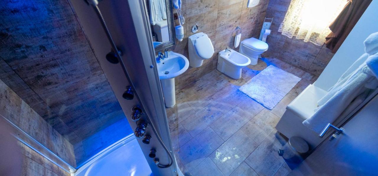 Hotel Boutique Mikaela (Adults Only) 브라쇼브 외부 사진