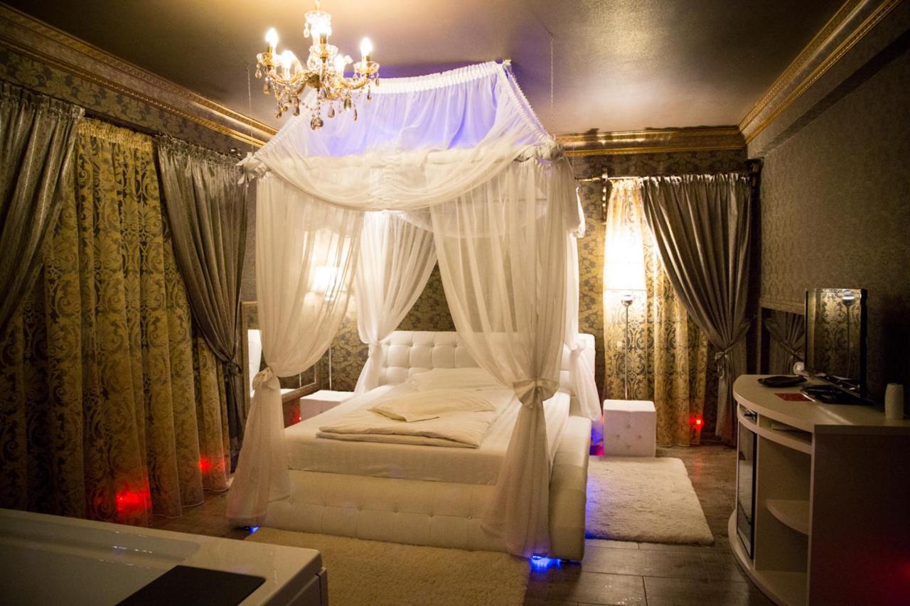 Hotel Boutique Mikaela (Adults Only) 브라쇼브 외부 사진